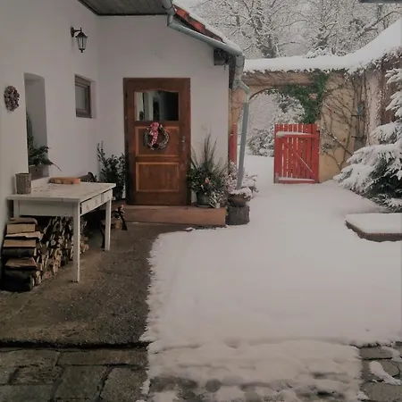 Statek Hájek * Nisovice