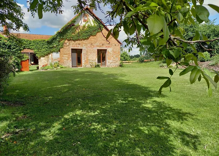 Statek Hajek * Nisovice